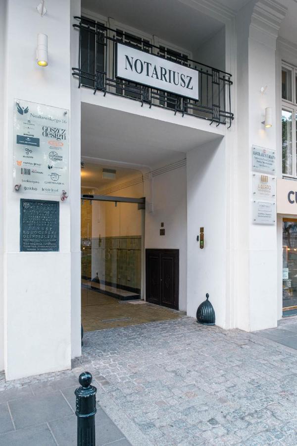 ワルシャワApartament Grey Pearl Downtownアパートメント エクステリア 写真